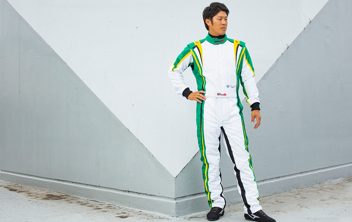 CLAレーシングスーツ No.4