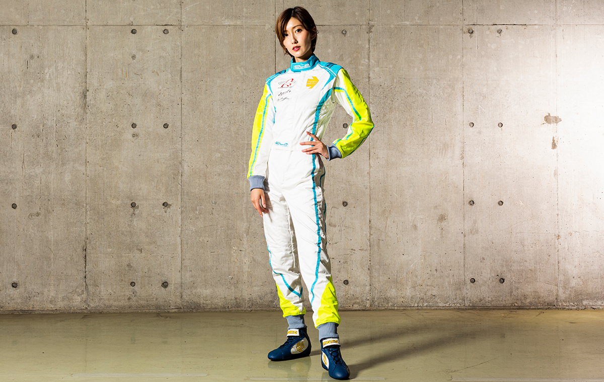 CLAレーシングスーツ No.15